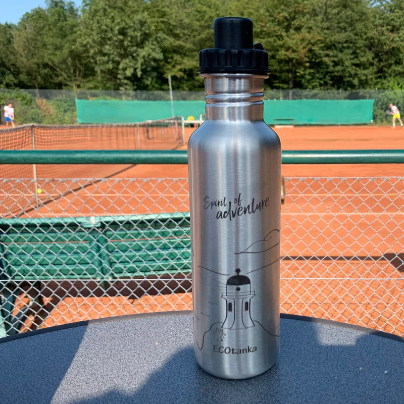 0,8l sportsTANKA Spirit of Adventure mit Sportverschluss