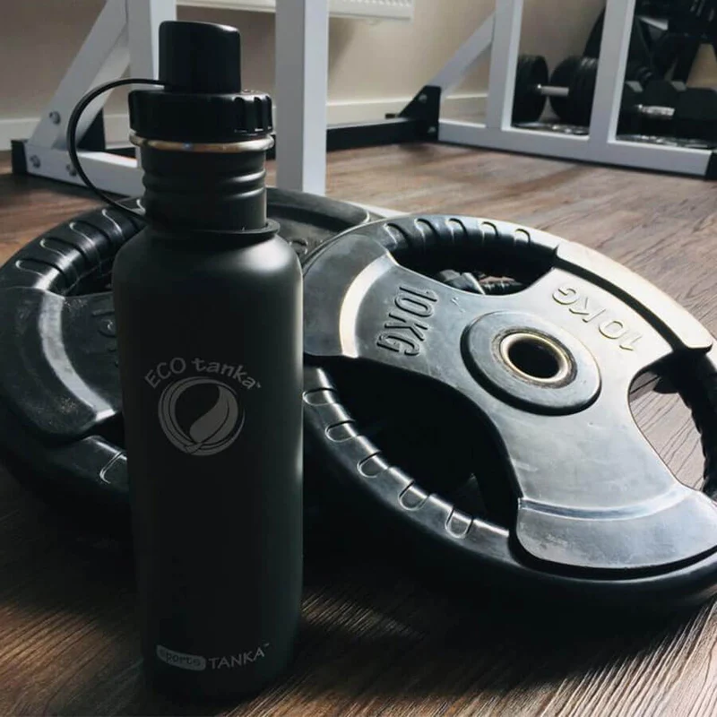 0,8l sportsTANKA™ Edelstahl Trinkflasche mit Sport-Verschluss