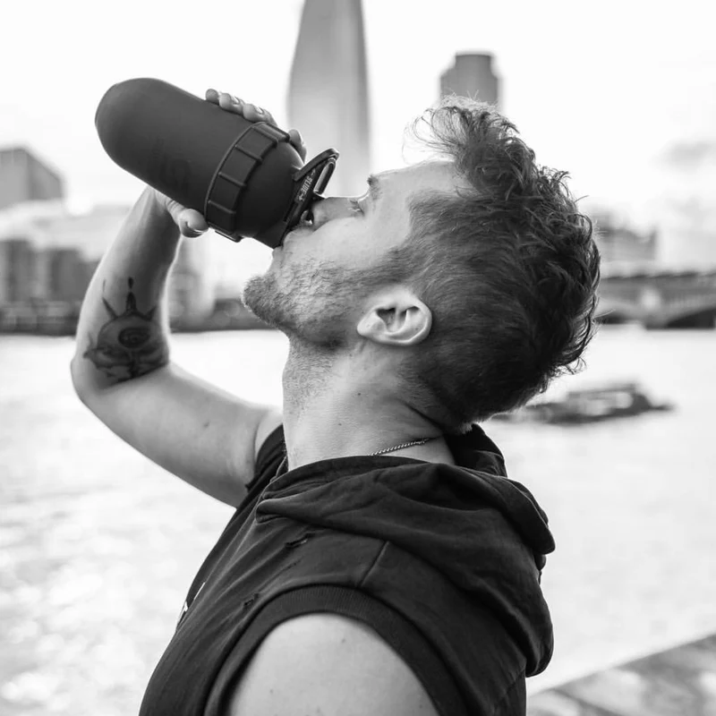 Protein shaker bottle 700mls "Tumbler Original" Matte Black/Black Logo