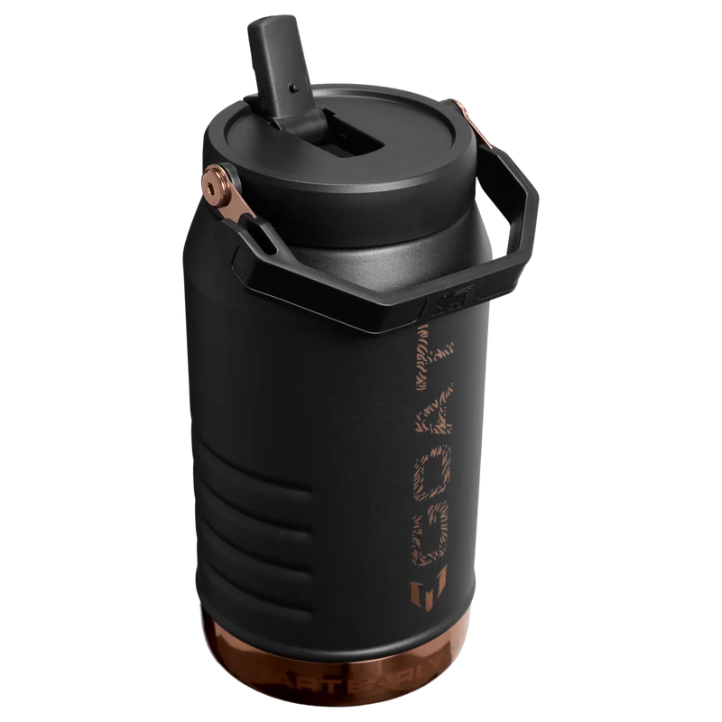 Messi x Stanley 1913 IceFlow™ Flip Straw Jug | 1.9L