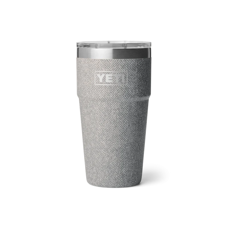 RAMBLER 20 OZ STACKABLE CUP Stapelbarer Becher RIVERHEAD GREEN
