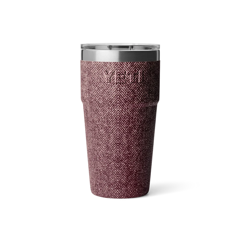 RAMBLER 20 OZ STACKABLE CUP Stapelbarer Becher RIVERHEAD RED