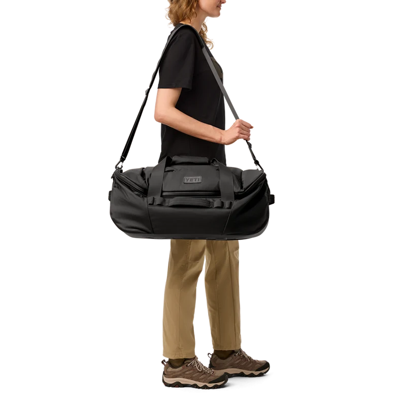 CROSSROADS DUFFLE BAG 60 Reisetasche BLACK
