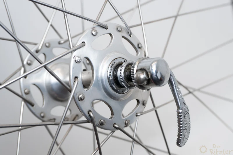 Shimano Dura-Ace på Campagnolo Lambda Strada clincher fælge 28"