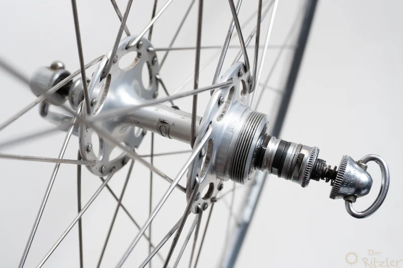 Shimano Dura-Ace på Campagnolo Lambda Strada clincher fælge 28"