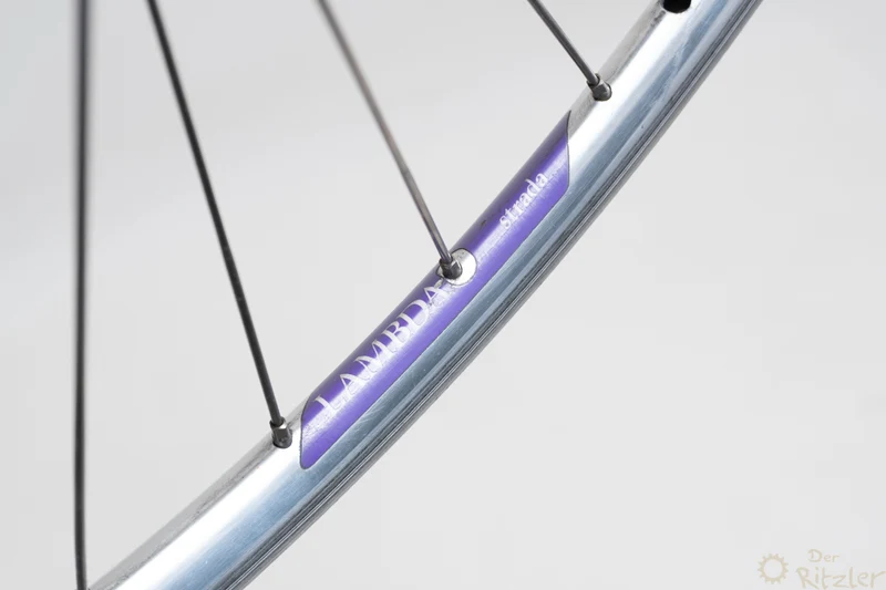 Shimano Dura-Ace på Campagnolo Lambda Strada clincher fælge 28"