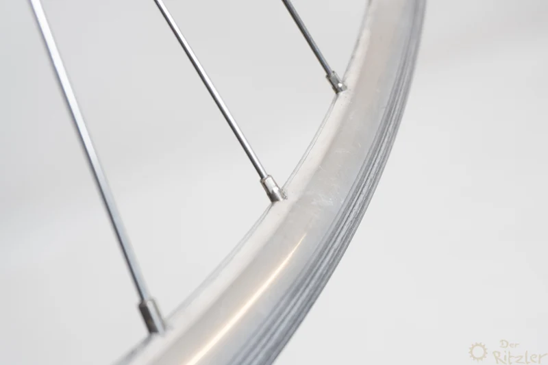 Shimano Dura-Ace på Campagnolo Lambda Strada clincher fælge 28"