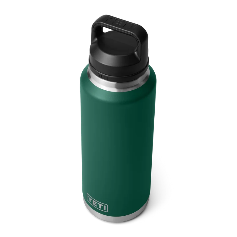 RAMBLER 46 OZ BOTTLE CHUG Flasche BLACK FOREST GREEN
