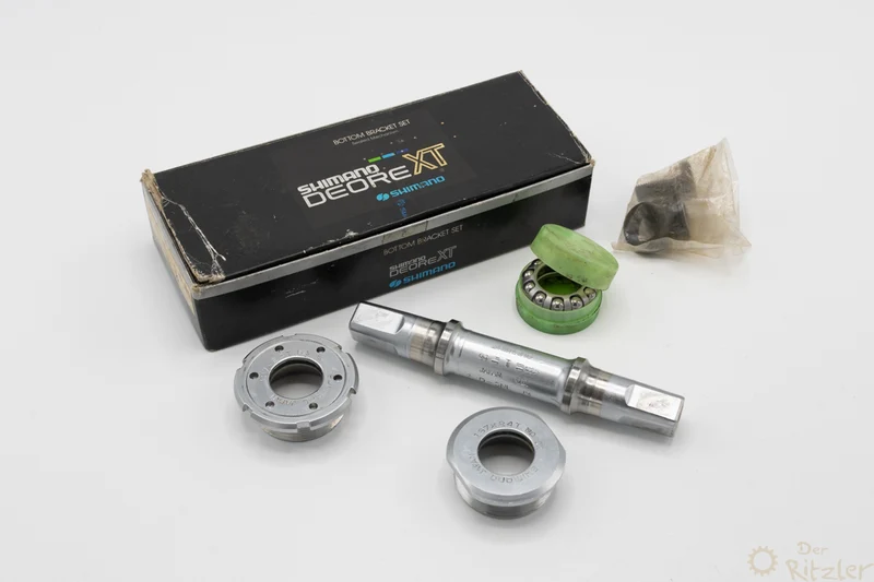 Shimano Deore XT BB-M730 MTB krankboks BSA NOS