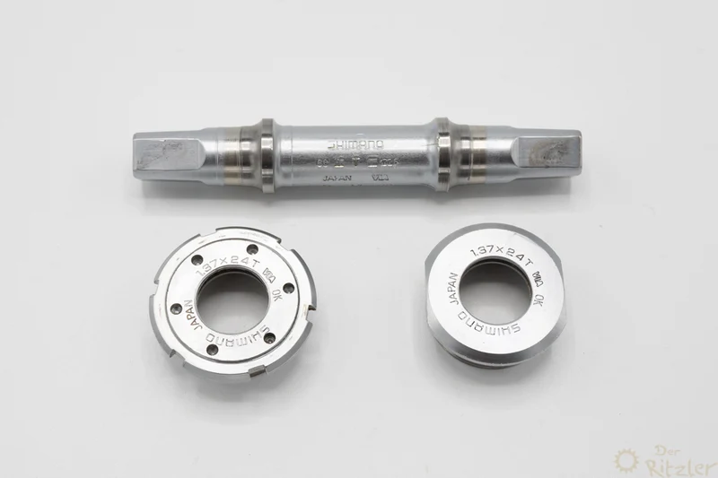 Shimano Deore XT BB-M730 MTB krankboks BSA NOS