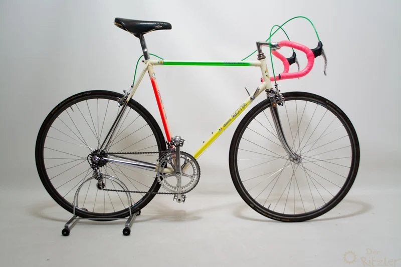 Gianni Motta Personal 2001 Vintage Road Bike 56cm Fluorescerende