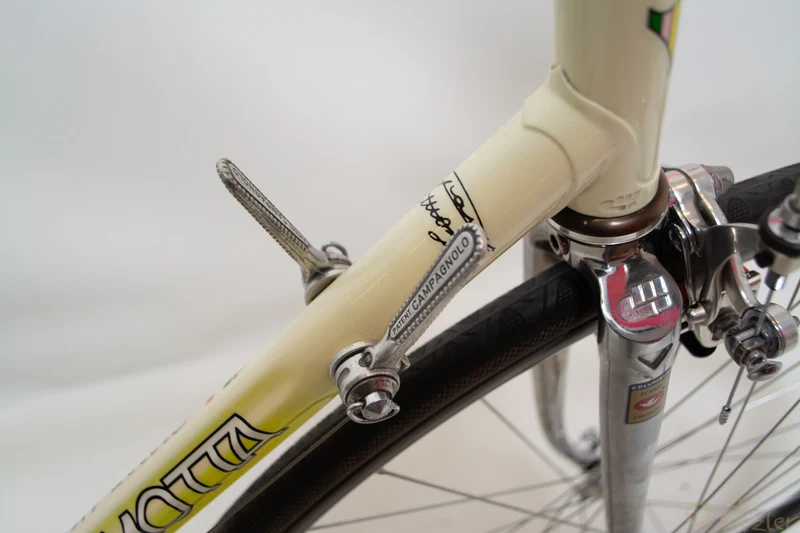 Gianni Motta Personal 2001 Vintage Road Bike 56cm Fluorescerende