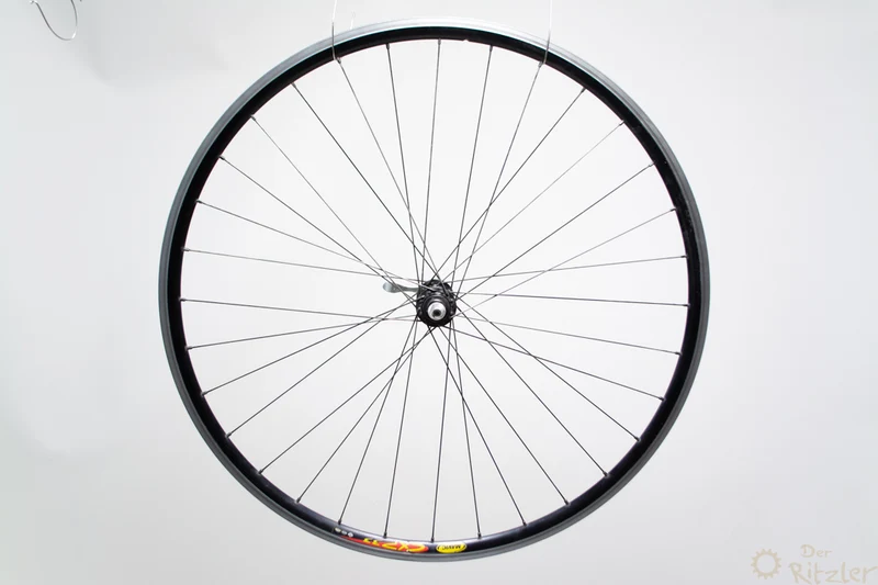 DT Swiss 240 på Mavic CXP 33 SUP 28" forhjul