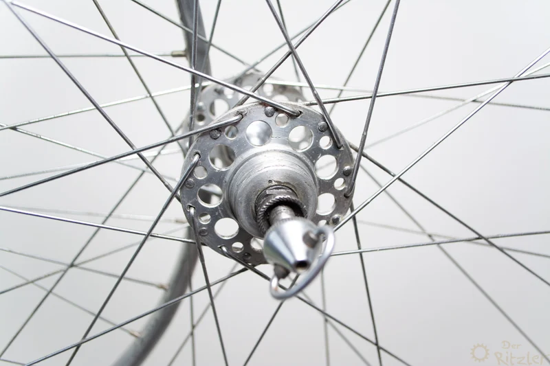 Campagnolo Gran Sport Pista på Mavic Championnat du Monde 28" rørformet hjulsæt