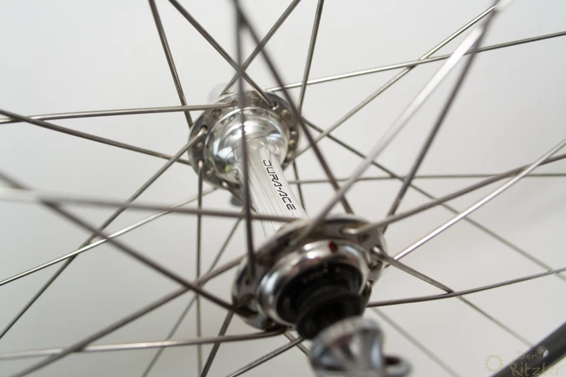 Shimano Dura Ace FH-7400 på Mavic Open SUP CD 28" forhjul