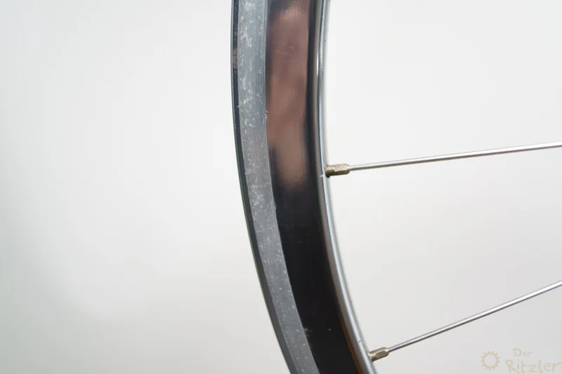 Ambrosio Futura TQB 28" baghjul