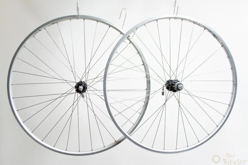 Campagnolo Mirage på Rigida Chrina 28" hjulsæt
