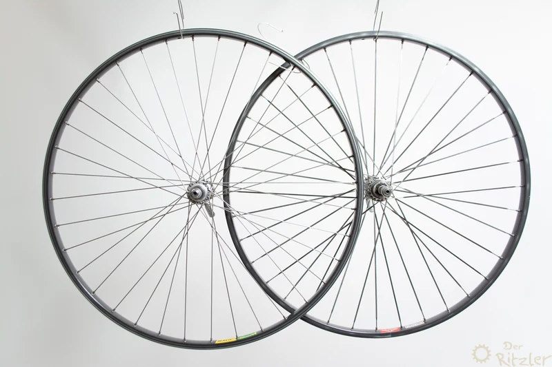 Campagnolo C-Record/Croce D'Aune på Mavic MA 40 28" hjulsæt