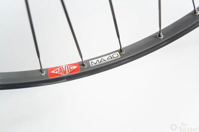 Campagnolo C-Record/Croce D'Aune på Mavic MA 40 28" hjulsæt