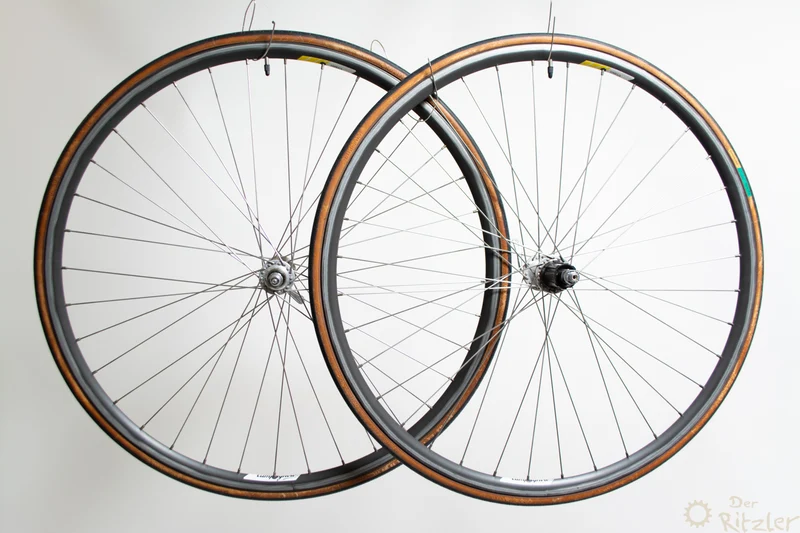 Campagnolo Chorus på Campagnolo Omega 28" hjulsæt