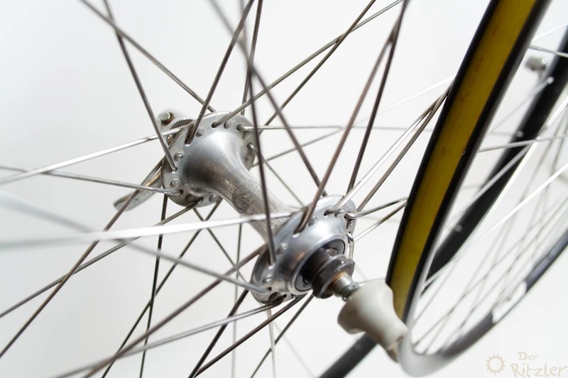 Campagnolo Veloce på Campagnolo Omega 28" hjulsæt