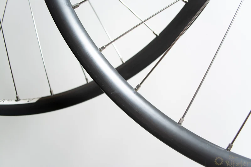 Campagnolo Veloce på Campagnolo Omega 28" hjulsæt