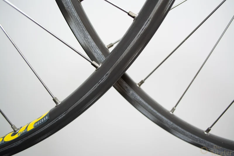 Suntour Superbe Pro på Mavic Open SUP CD 28" hjulsæt