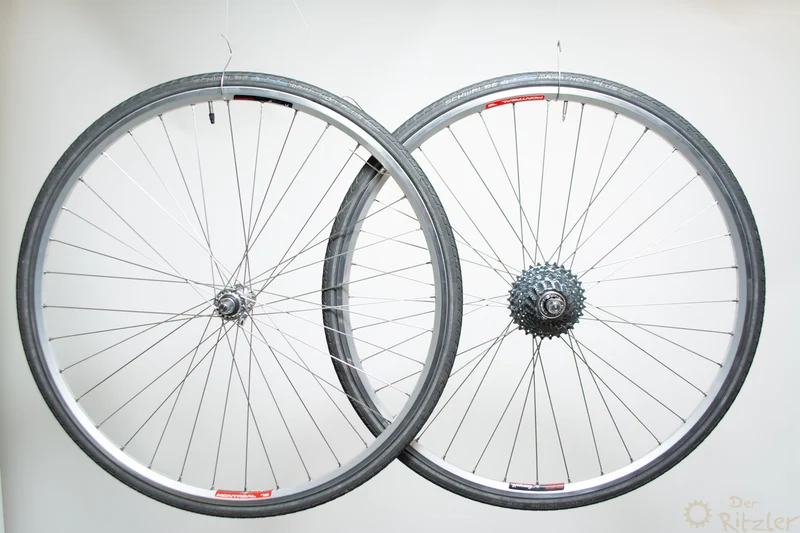 Campagnolo Centaur på Montreal 76 hjulsæt 28"