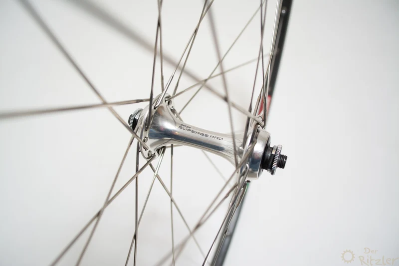 Suntour Superbe Pro på Matrix Titan II 28" hjulsæt
