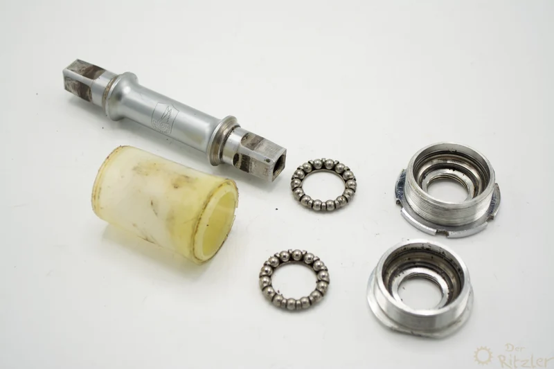 Campagnolo C-Record bundbeslag ITAL. 109 mm
