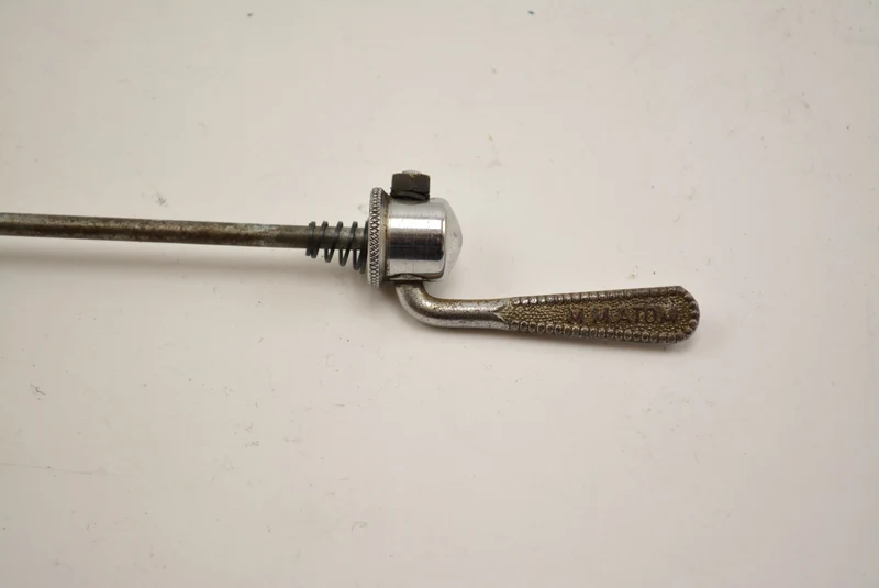 MAILLARD Atom quick release aksel foran