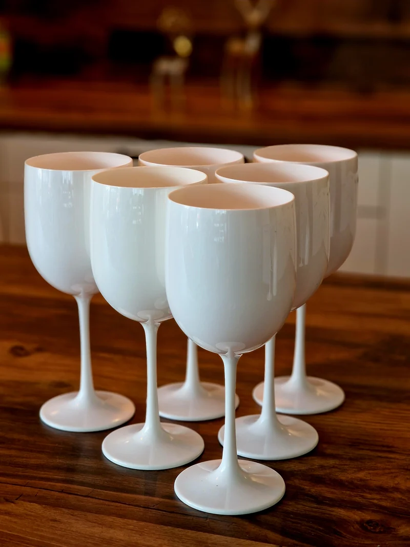 XL Champagner Becher weiß