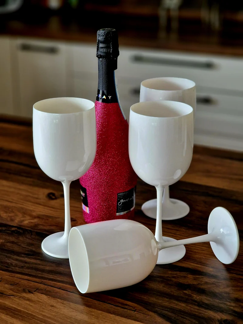 XL Champagner Becher weiß