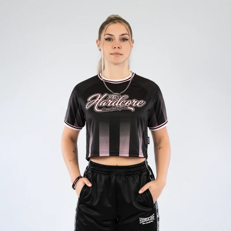 100% HARDCORE Damen Cropped Soccershirt "Script" | Black