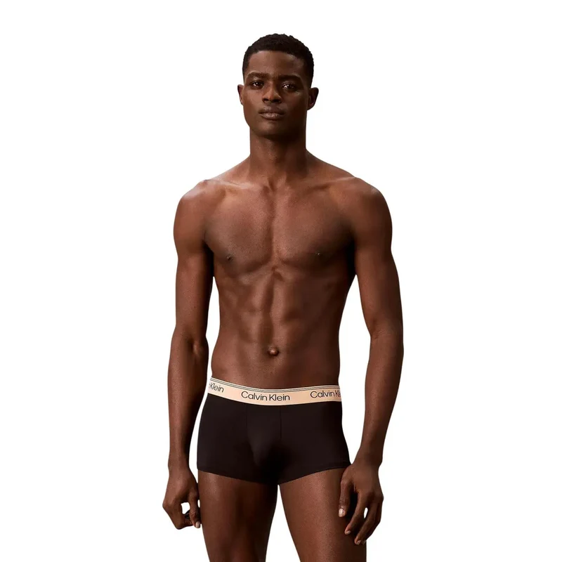 Calvin Klein Herren-Baumwoll-Trunks mit niedrigem Bund, 3er-Pack, Schwarz