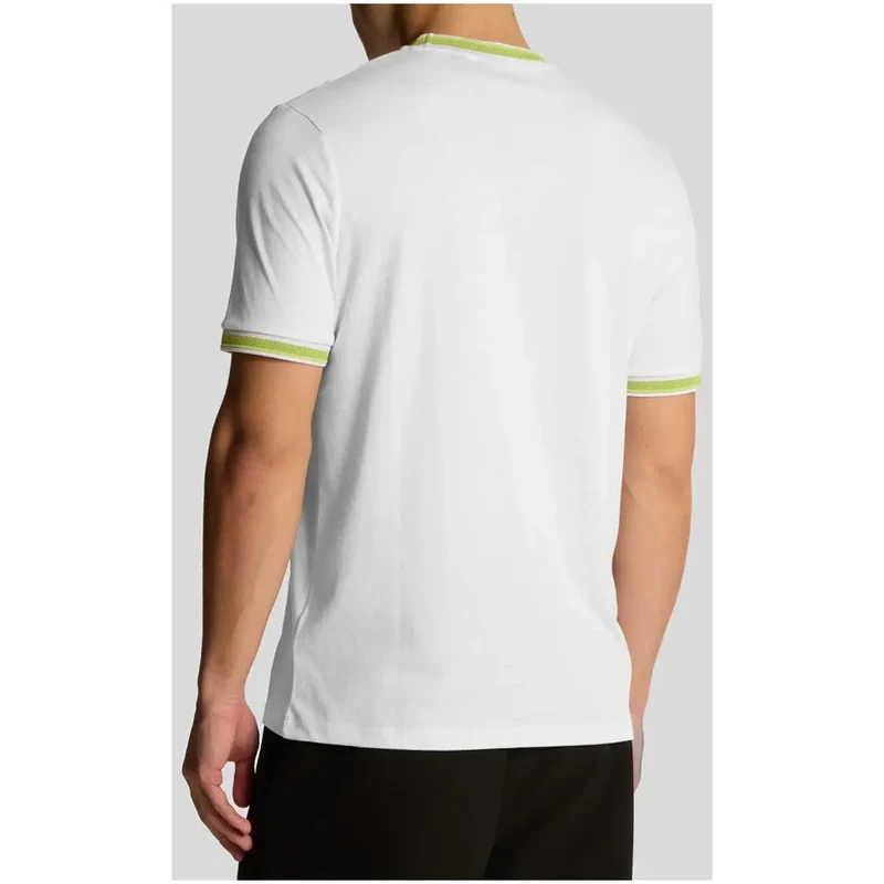 Weißes T-Shirt mit grüner Zierleiste