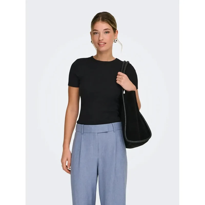 Only: Rosa Kurzärmeliges T-Shirt mit Rundhalsausschnitt aus Polyester, aus Polyester-Mischgewebe