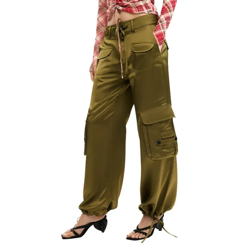 Damenhose aus grünem Polyester von Desigual mit Taschen