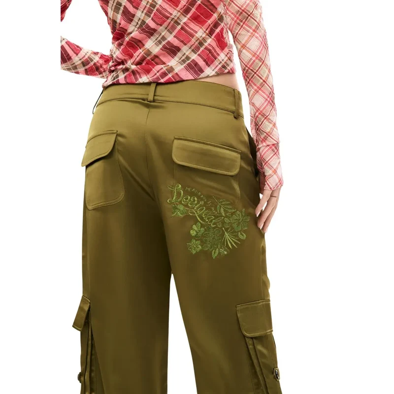 Damenhose aus grünem Polyester von Desigual mit Taschen