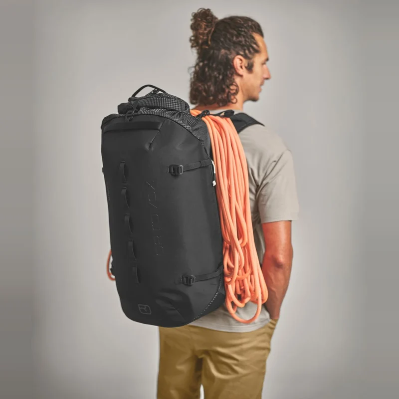 Ortovox Affinity 42 Black