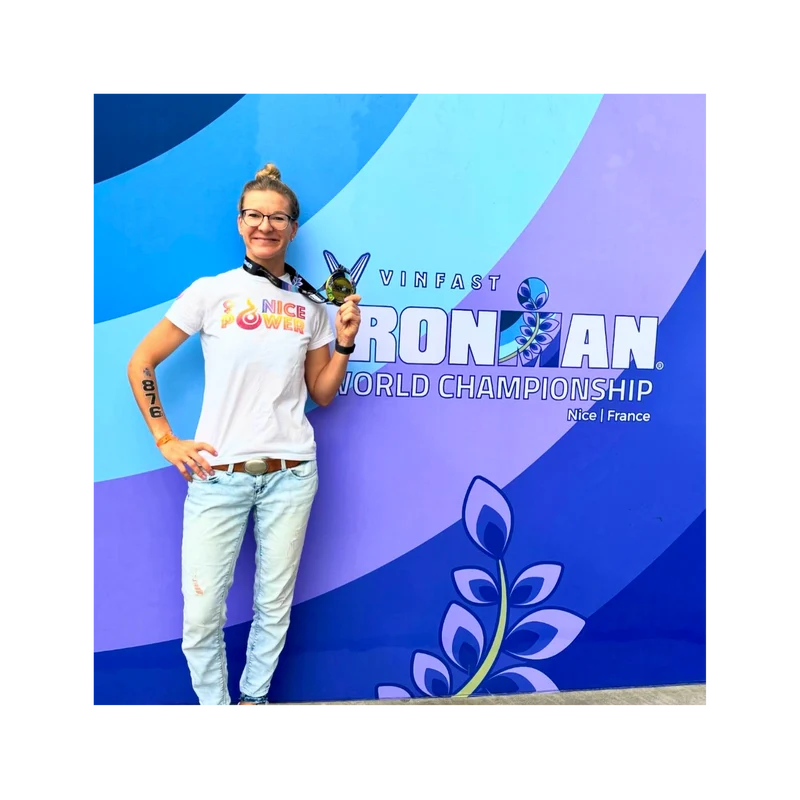 SportBrennstoff Damen-T-Shirt „Nice Power“ – Weiß