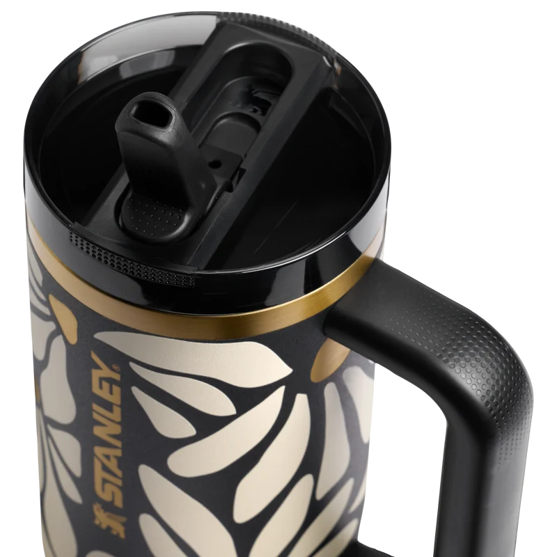 Quencher® ProTour Flip Straw Tumbler | 0.89L