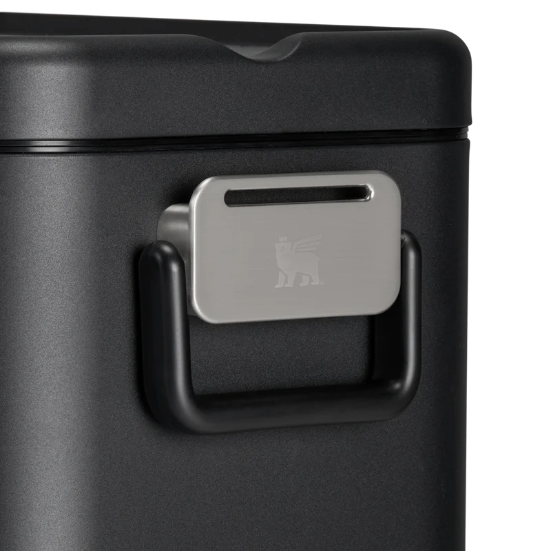 Lifted Spirits™ Steel Cooler | 24.6L