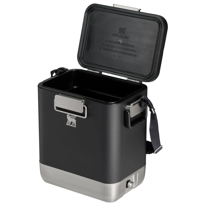 Lifted Spirits™ Steel Cooler | 24.6L