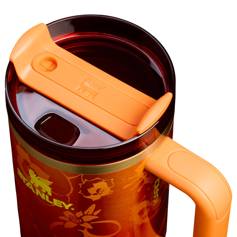 Stanley 1913 x Karol G Quencher® H2.0 FlowState™ Tumbler | 1.18L
