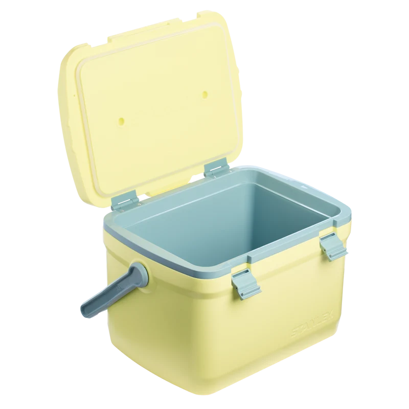 Easy-Carry Outdoor Cooler | 15.1L