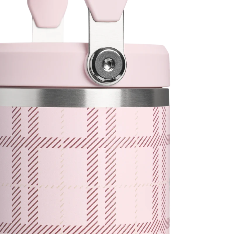 IceFlow™ Flip Straw 2.0 Tumbler | 0.89L