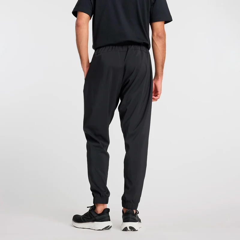 Essentials Woven Trainingshose Herren - schwarz